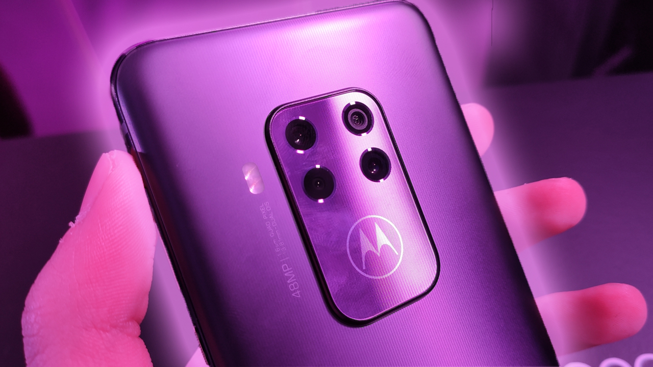 Motorola One Zoom: Cuatro cámaras y múltiples posibilidades